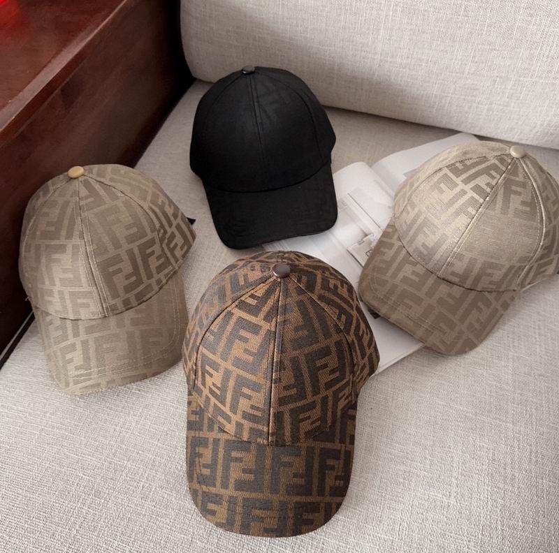 Fendi cap dx69